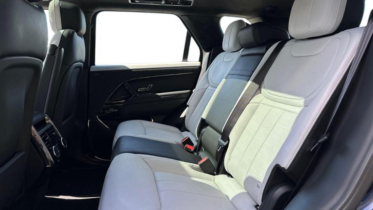 Used Land Rover Range Rover Sport WJ23DPK 4