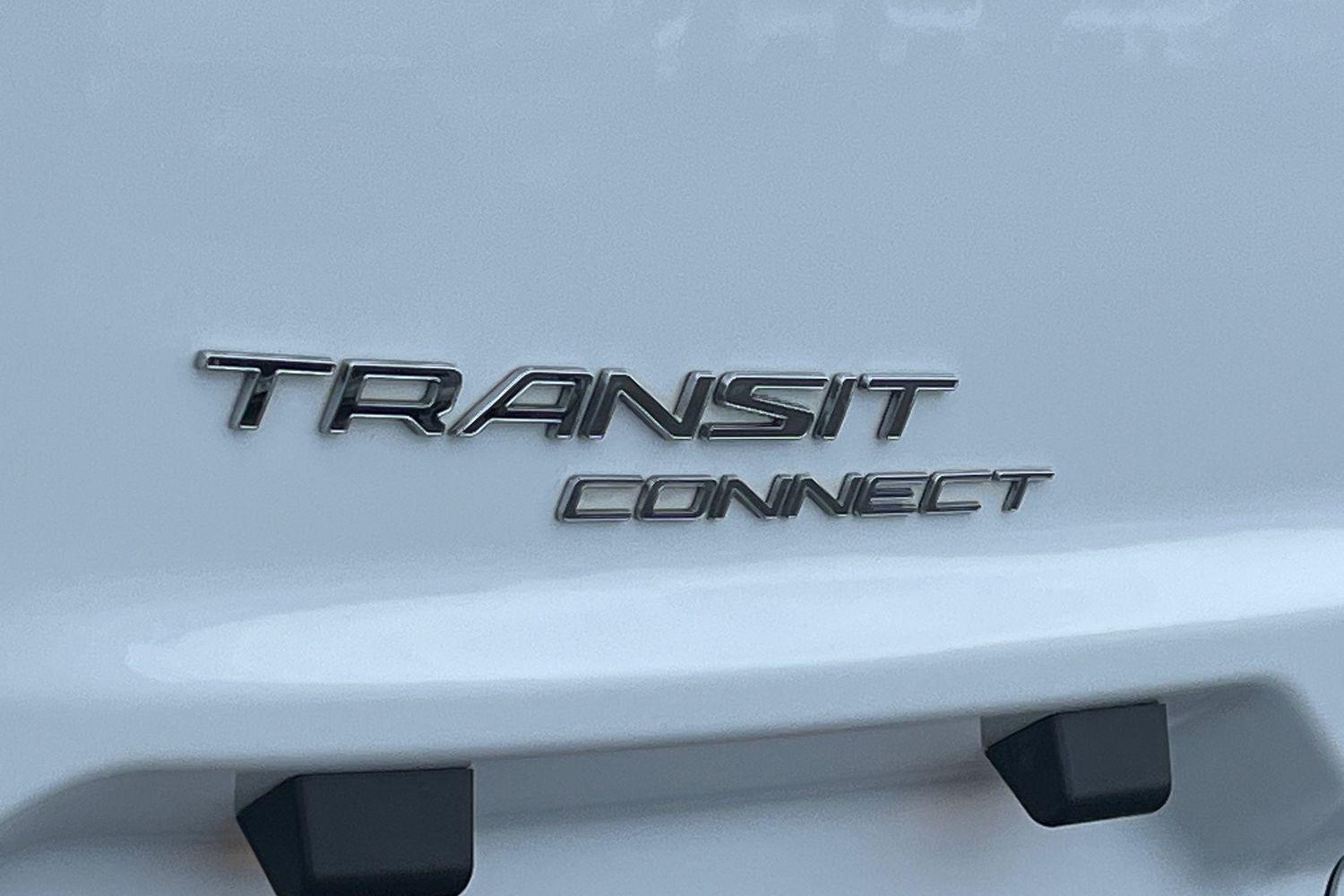 Ford TRANSIT CONNECT Photo 19