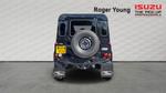 Land Rover Defender Photo 5