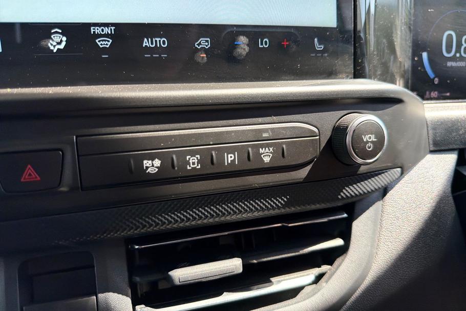 Used Ford TRANSIT CUSTOM WN75KBF 39