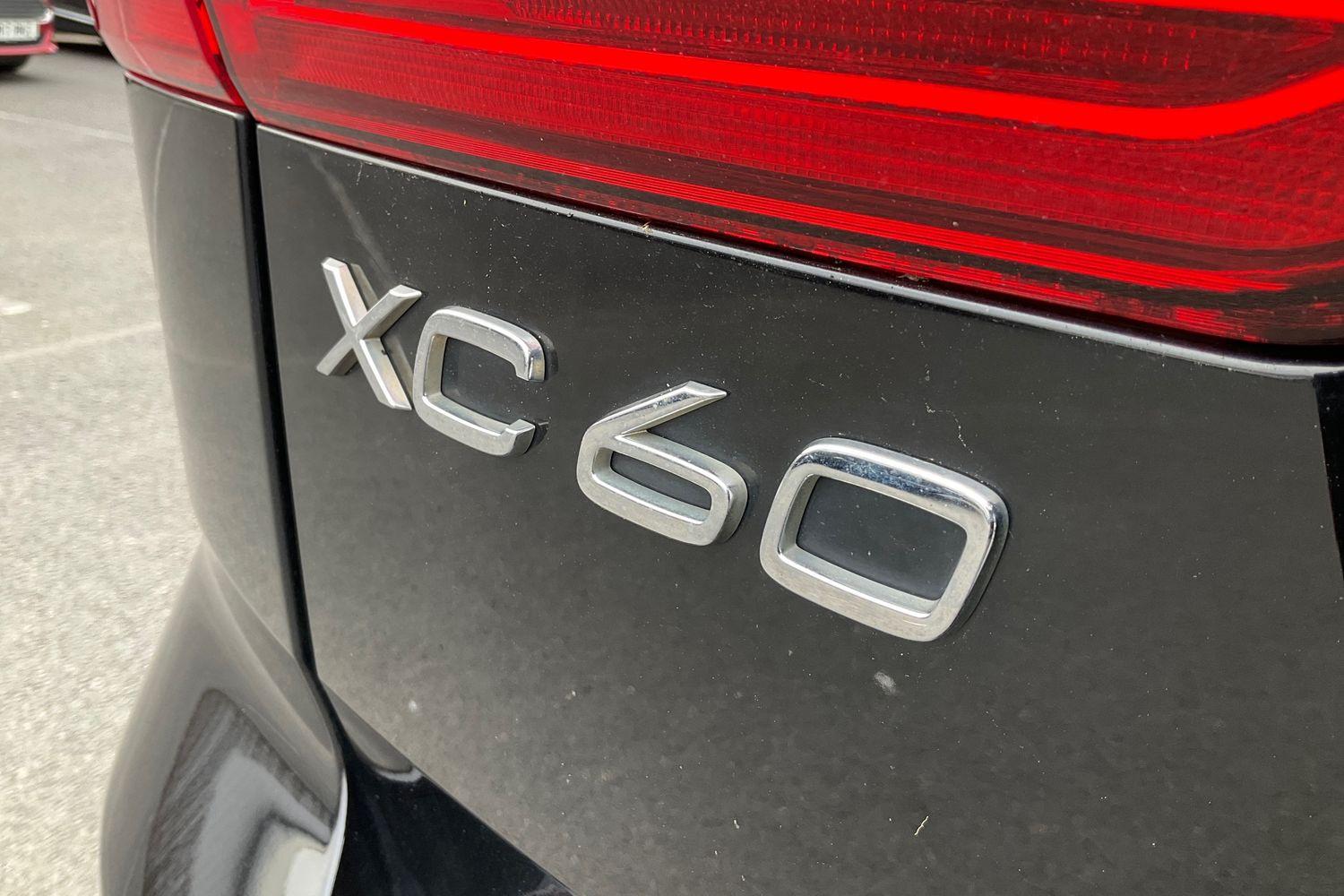 Volvo XC60 Photo 38