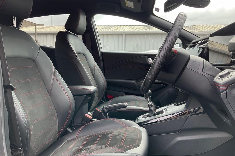 Ford PUMA Photo autoimg-5b85e4efe4f71dd99114f3554b3dfe76a11a8934.jpg