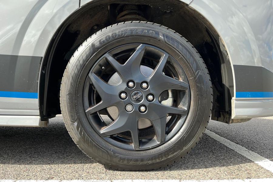 Ford TRANSIT CUSTOM Photo autoimg-5b8636c2e2df78bf1480020a42c3fcdbc04d1b23.jpg