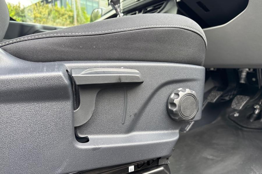 Ford TRANSIT CUSTOM Photo autoimg-5b86fa5a8269a6ff2036254ba5fd8bc2da9b1f60.jpg