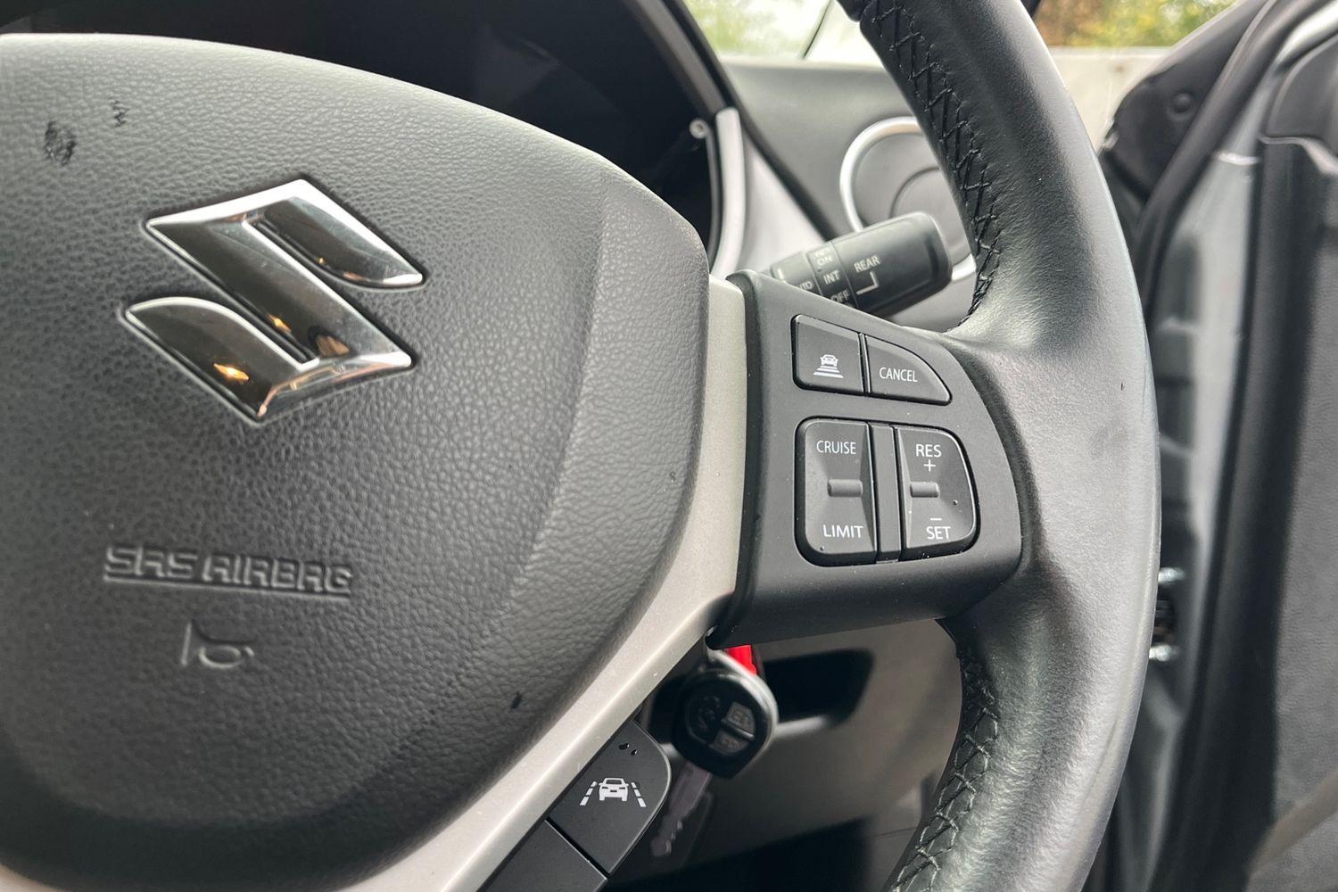 Suzuki Vitara Photo 25