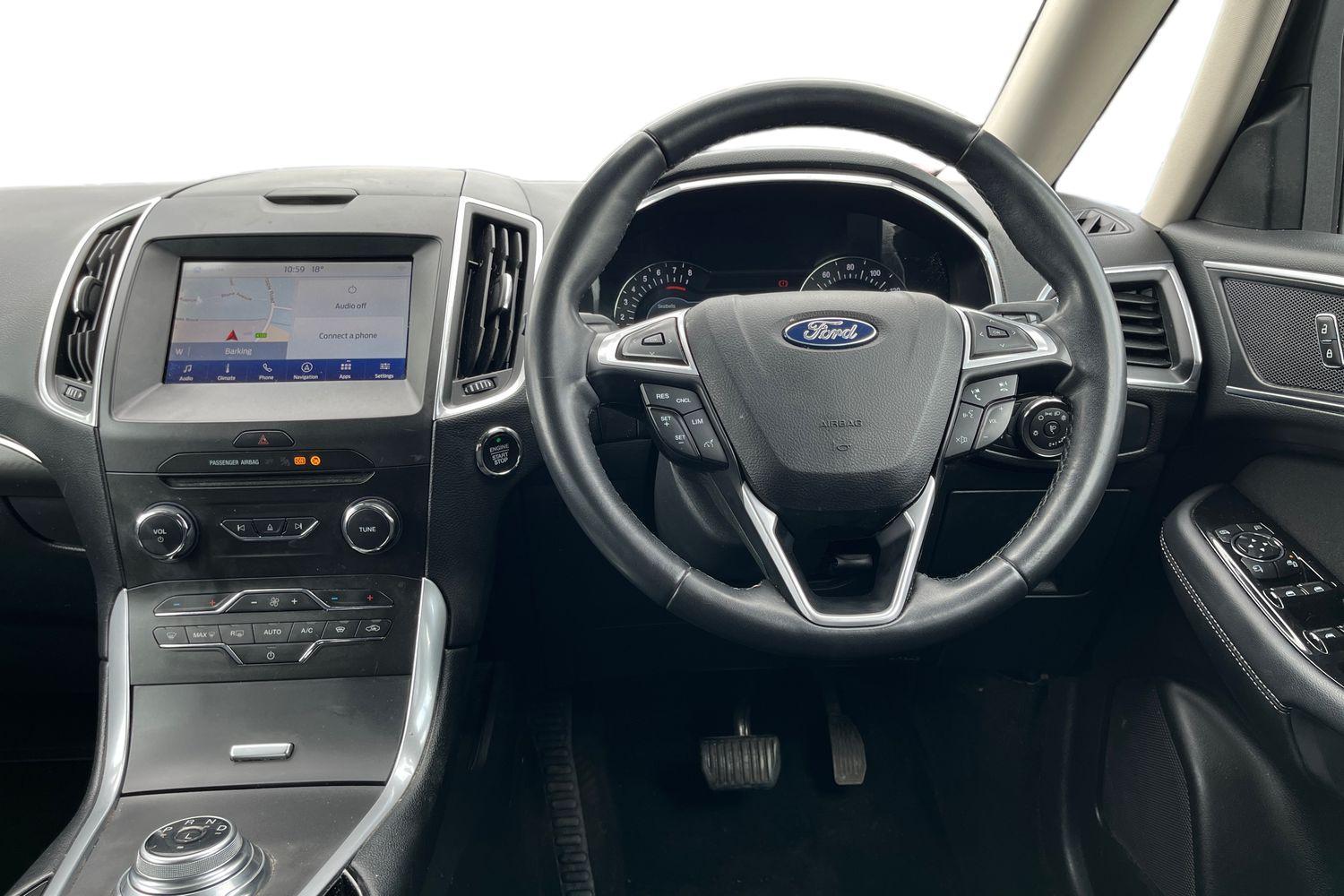 Ford GALAXY Photo 10