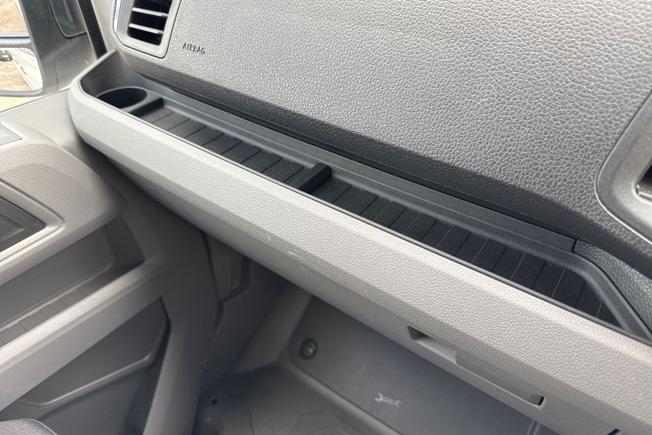 Volkswagen Crafter Photo 33