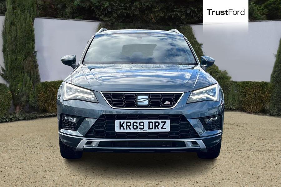SEAT Ateca Photo autoimg-5b9dcbebde6c31d05032f3b6222dfac8e146ffaf.jpg