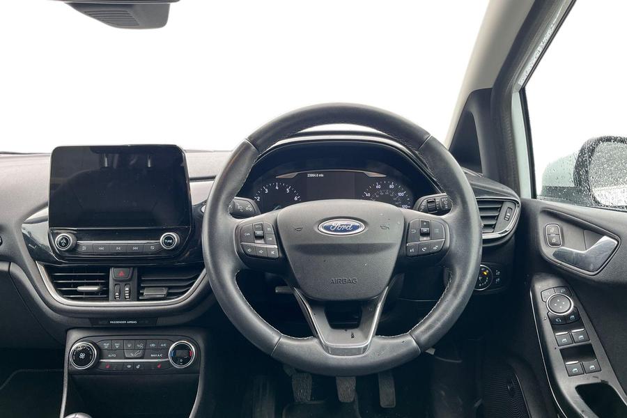 Ford FIESTA Photo autoimg-5ba0bea0cbc69721bc4cdf086656caba95a2f317.jpg