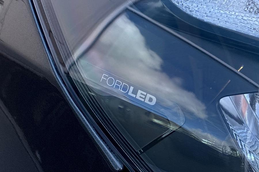 Ford TRANSIT CUSTOM Photo autoimg-5ba2e33673bfd79c9fb53cdb1d47a2e3240e128d.jpg