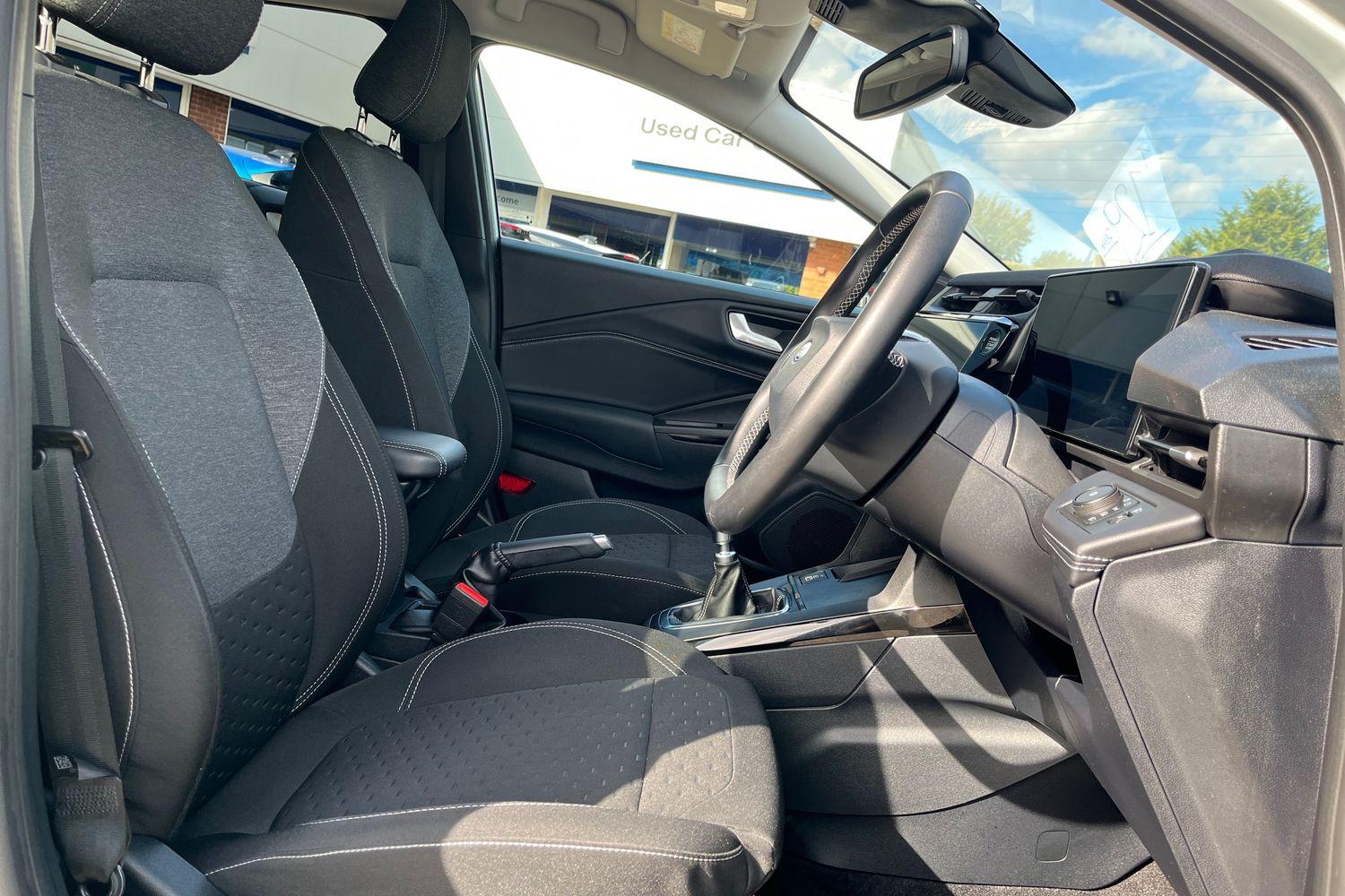 Ford Puma Photo 16