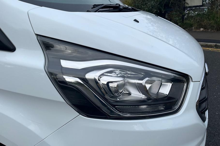 Used Ford TRANSIT CUSTOM 22