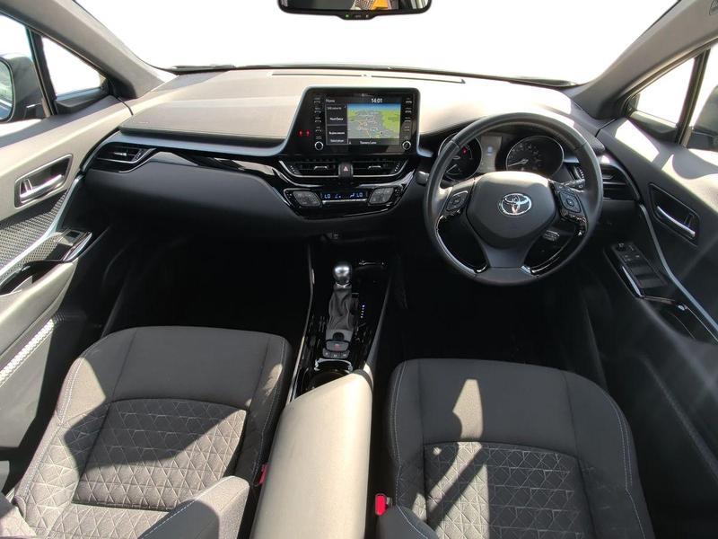 Used Toyota C-HR NV21USD 12