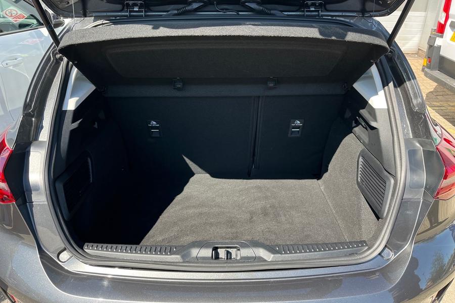 Ford Focus Photo autoimg-5ba76014ea39732cf1a06a2c34cb4dc3d1d426c3.jpg