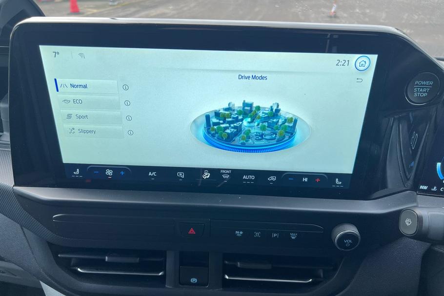 Used Ford TRANSIT CUSTOM WO25UJD 14