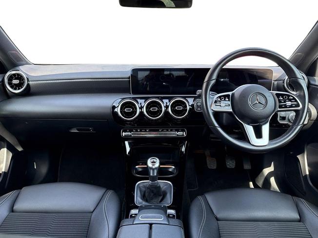 MERCEDES-BENZ A Class Photo 10