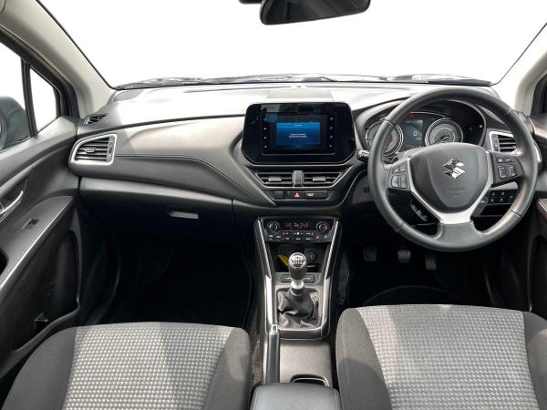 Suzuki S-Cross Photo autoimg-5bacbd917e28dfd14b69dd256047d33d47dc2974.jpg