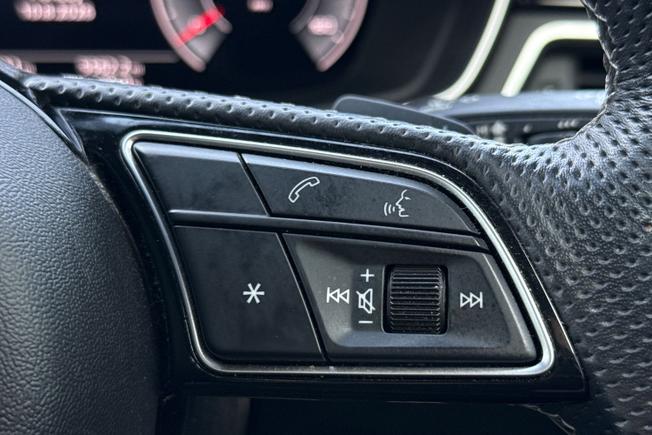 Audi A4 Avant Photo 17