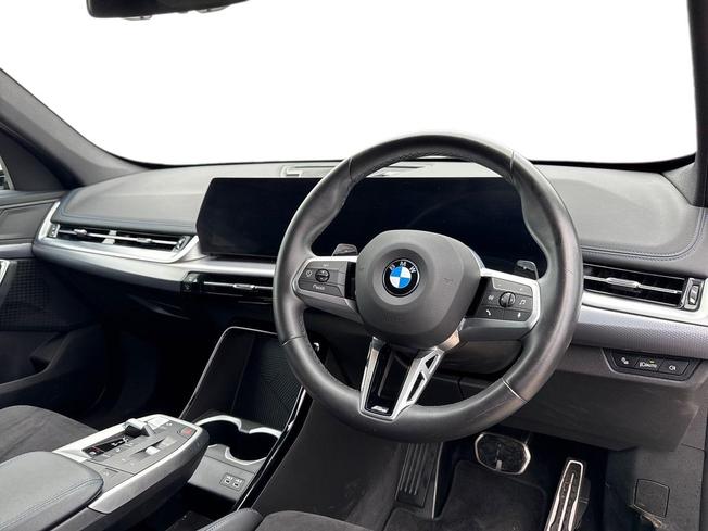 BMW X1 Photo 6