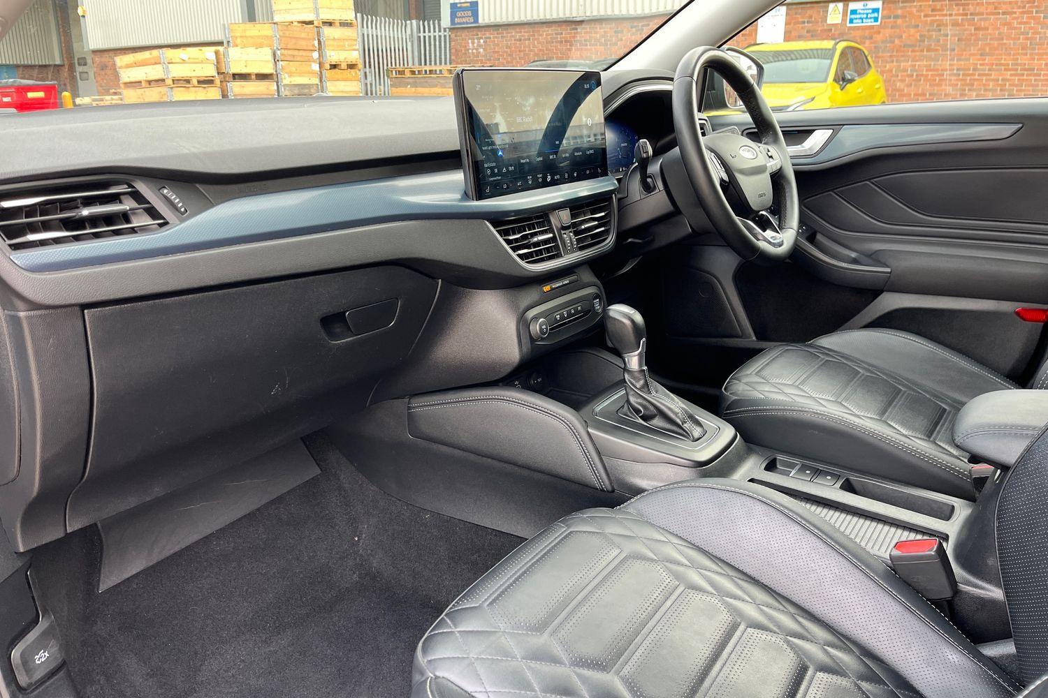 Ford Focus Photo 17