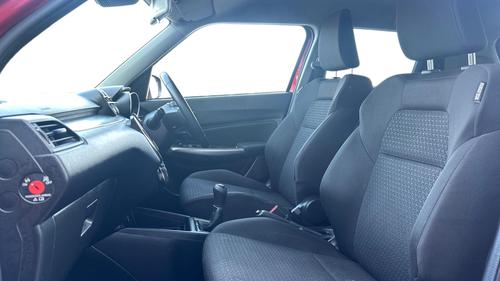 Suzuki Swift Photo autoimg-5bb1531be5dfe46a1964dca532425006382f5dd6.jpg