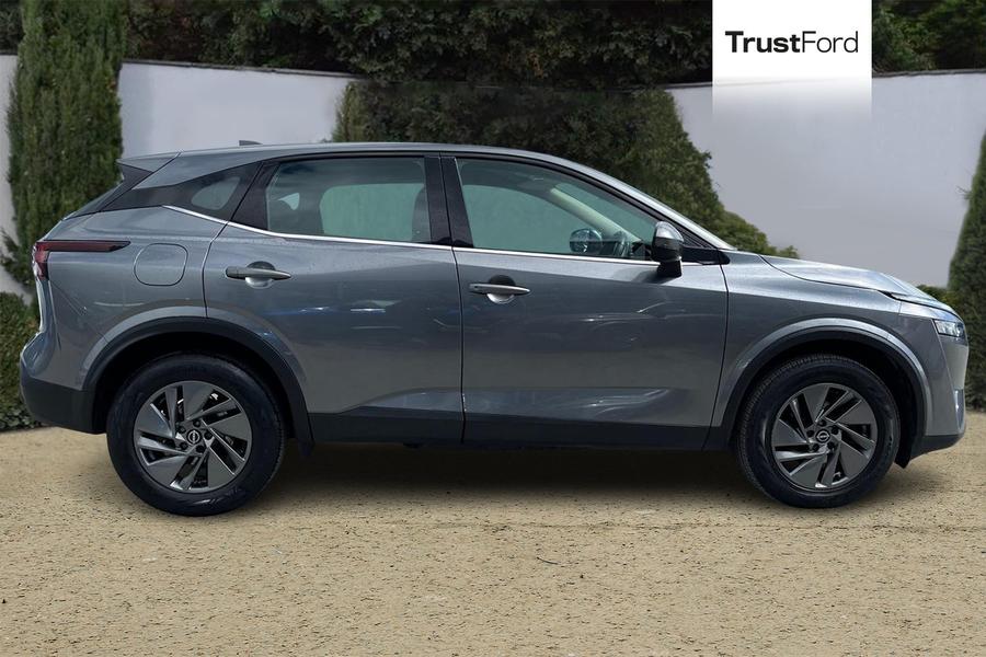 Nissan QASHQAI Photo autoimg-5bb69a19086b9fa64a3c146fa76f82d7903e067e.jpg