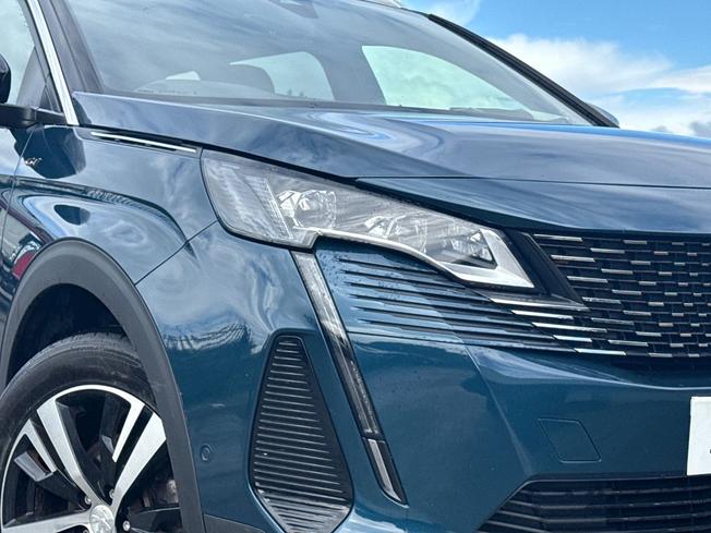 PEUGEOT 5008 Photo 19