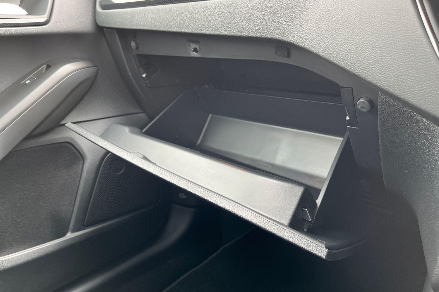 Ford FOCUS Photo 32