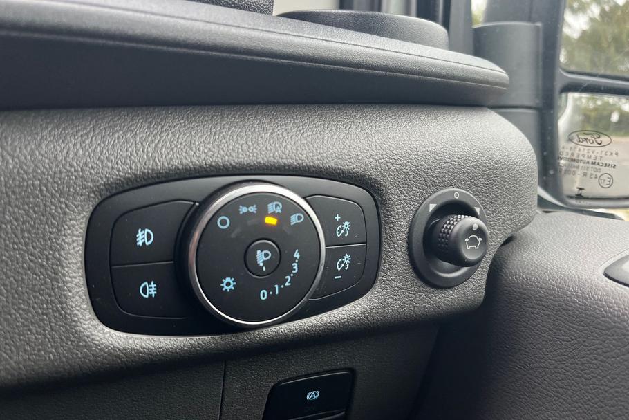 Used Ford TRANSIT 15