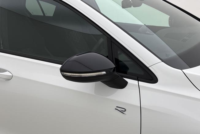 VOLKSWAGEN Golf Photo 20