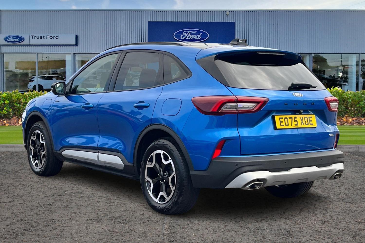 Ford Kuga Photo 1