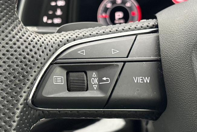 Audi Q7 Photo 16