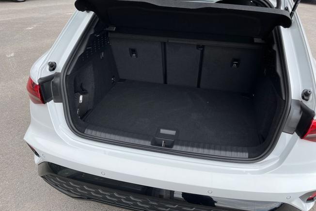 AUDI A3 Photo 12