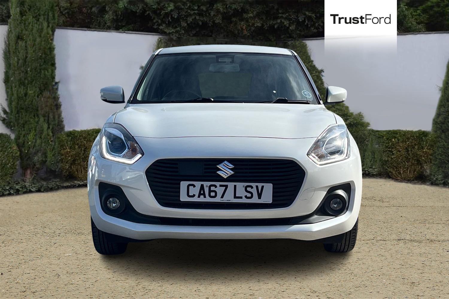 Suzuki SWIFT Photo 5