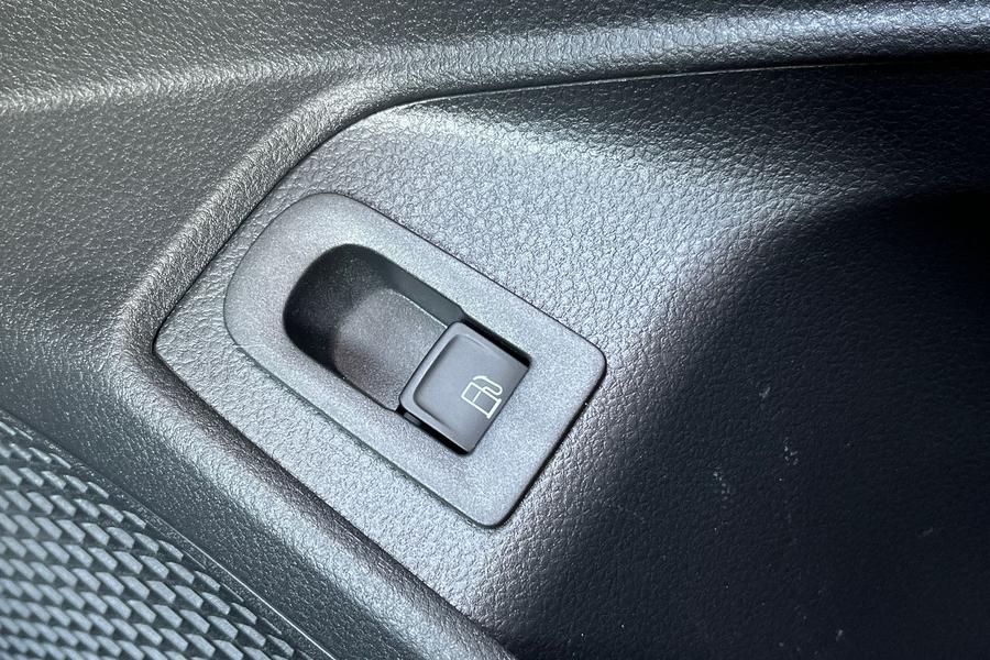 Ford TRANSIT CONNECT Photo autoimg-5bc9d67b9914d0a2e3d5c8fbdb7cb1b8c08e25f5.jpg