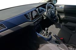 Volkswagen Polo Photo 2