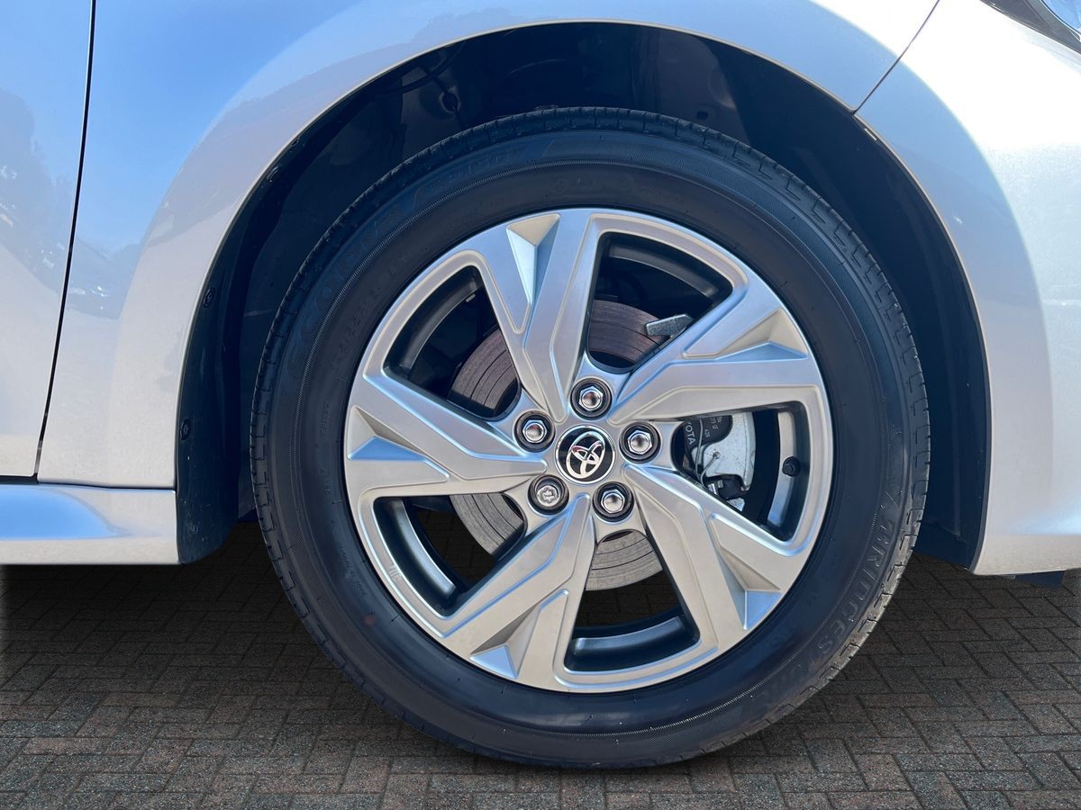 Toyota Yaris Photo 8