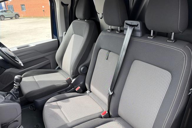 VOLKSWAGEN Transporter Photo 44