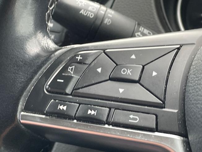 NISSAN Qashqai Photo 16