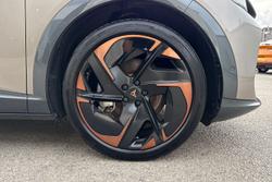 CUPRA Tavascan Photo 5
