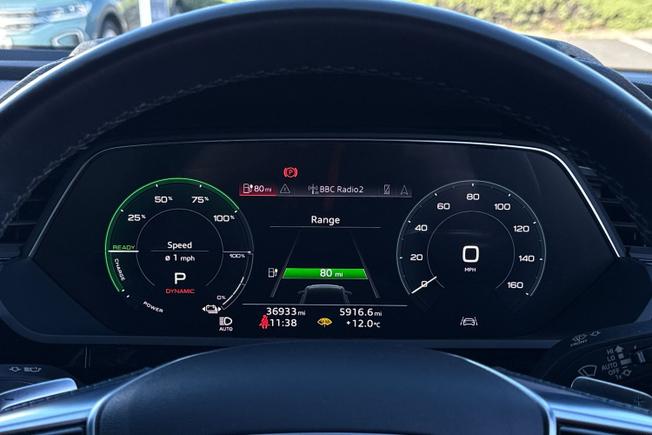 Audi e-tron Photo 57