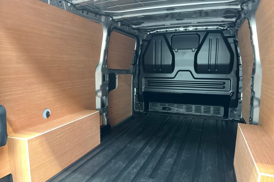 Used Ford TRANSIT CUSTOM WO25ULE 4