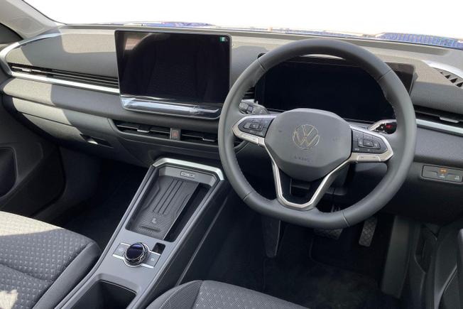 VOLKSWAGEN T-Roc Photo 6