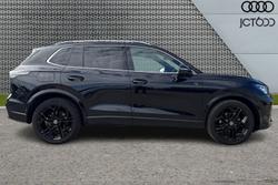 VOLKSWAGEN Tiguan Photo 4