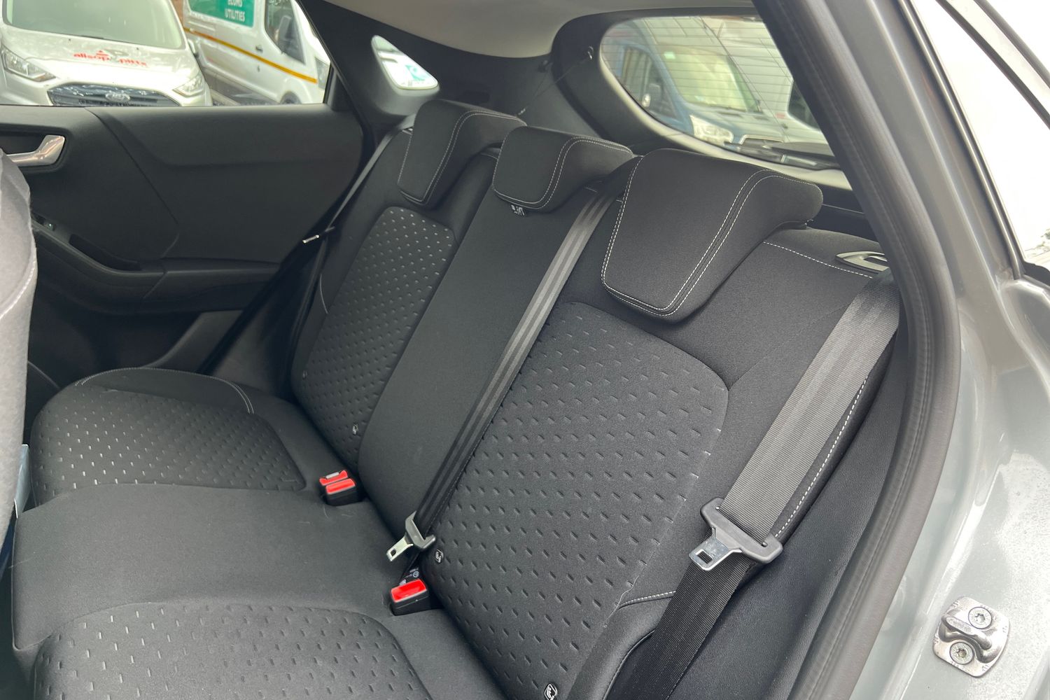 Ford PUMA Photo 19
