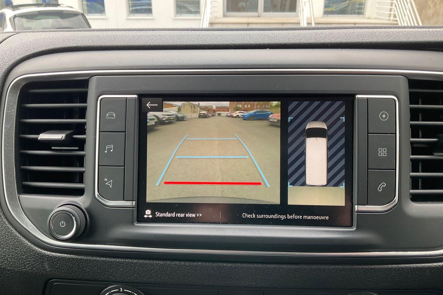 Vauxhall VIVARO LIFE Photo 23
