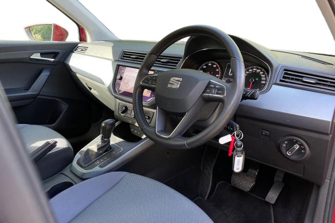 SEAT Arona Photo 7