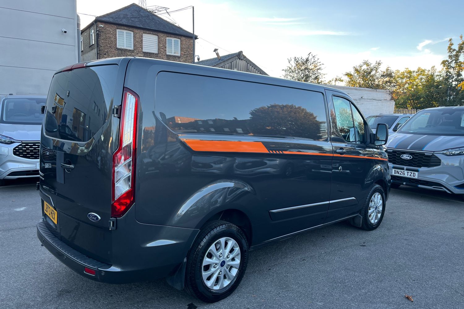 Ford TRANSIT CUSTOM Photo 6