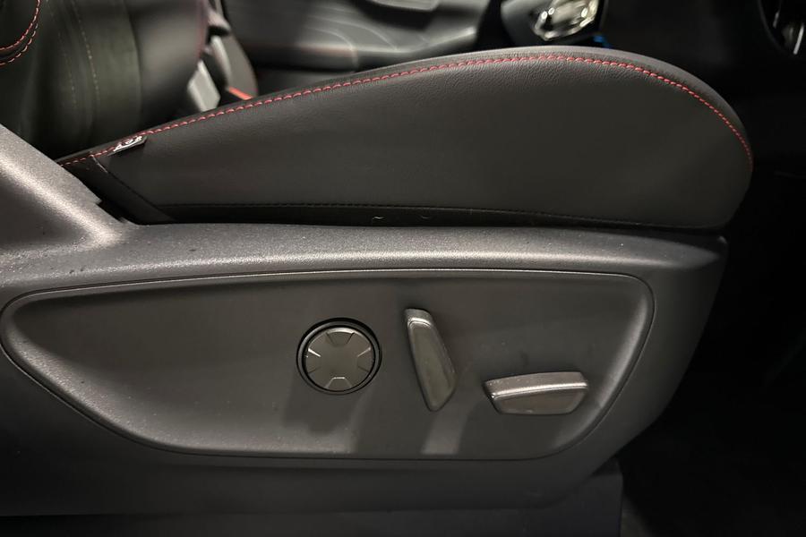 Ford Kuga Photo autoimg-5bf39e78e832071c0ee9499ebc9f851858ce4a9a.jpg