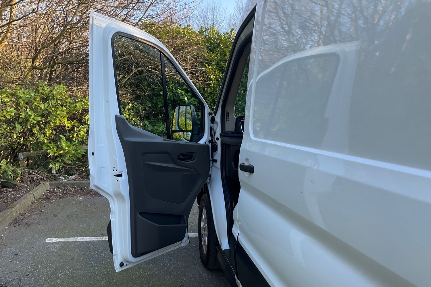 Ford TRANSIT Photo 32